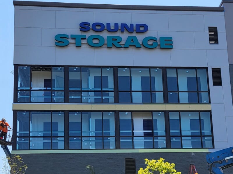 Channel Letters & Sign Cabinets